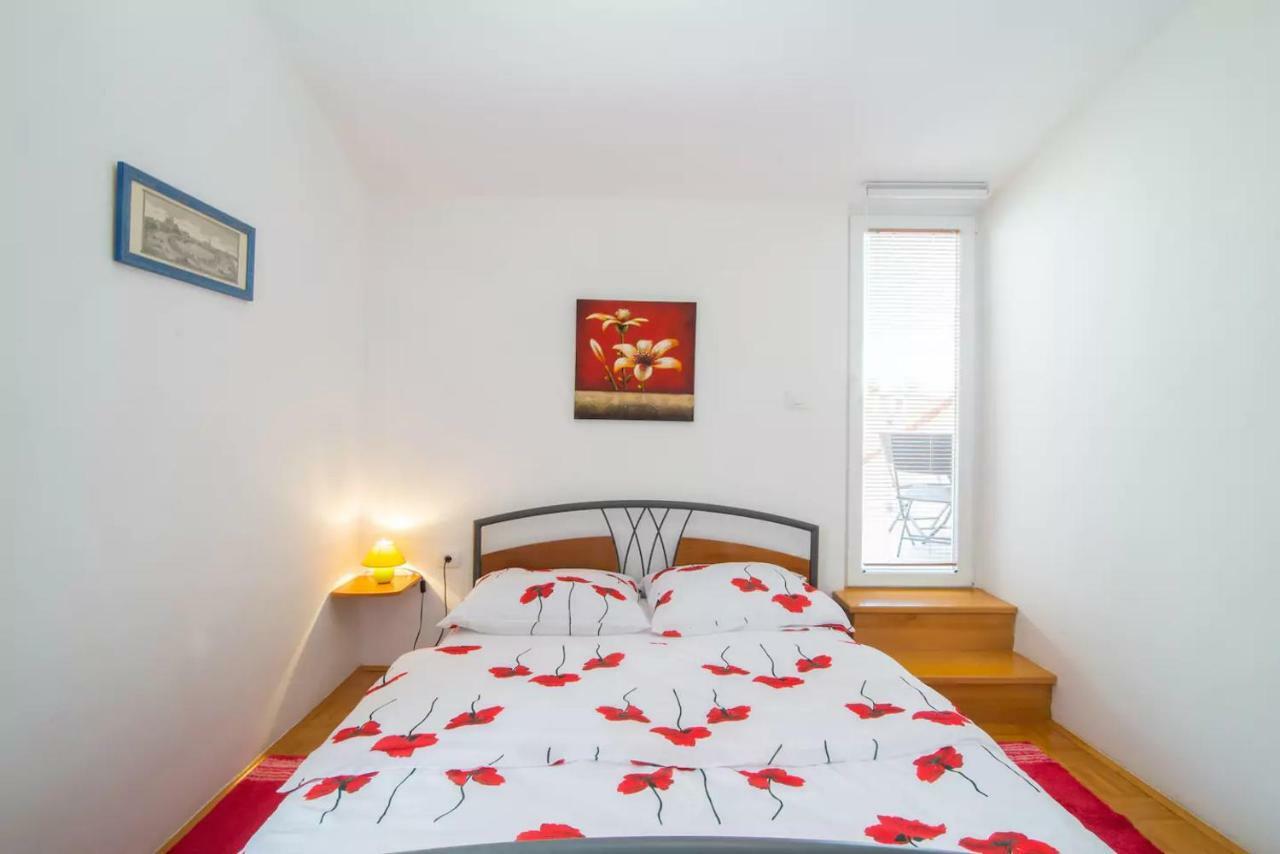 Charming Apartment Koper Zewnętrze zdjęcie